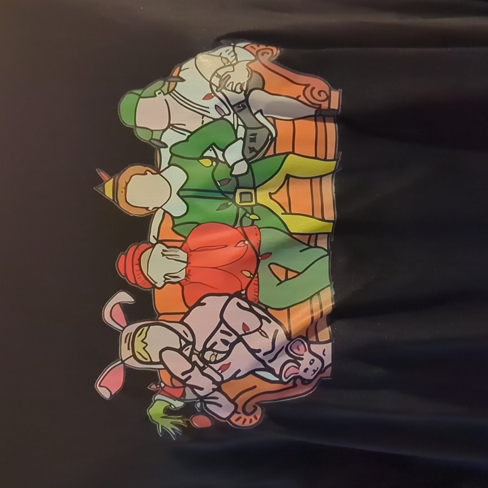 NWT🎄🎁BEST 🎥 MOVIE 🎥 FRIENDS 🎁🎄LS Poly Tee x PEACE GARDEN DESIGNS 🌿🕊️